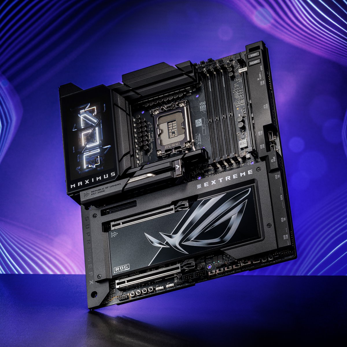 ASUS_ROG_IN's tweet photo. Whaat?! π±β
This boardβs got a 3D vapor chamber heatsink? Yup, and the ROG Maximus Z890 Extreme is the first with this tech. Keep your SSDs ice cold while you blaze through PCIe 5.0 speeds. ππ₯β
π¨ No more throttling!
οΏ½οΏ½οΏ½πΌ https://t.co/CbcJaDxFrF β
#ROGZ890 #Intel15thProcessor https://t.co/NMdIT1EHFM