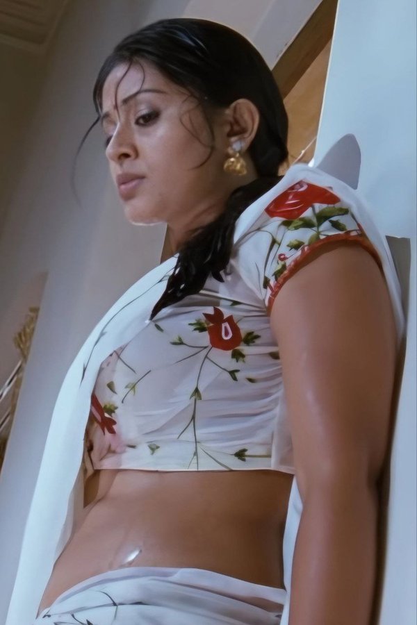 GZ67fwuWoAAXKFO?format=jpg&name=900x900