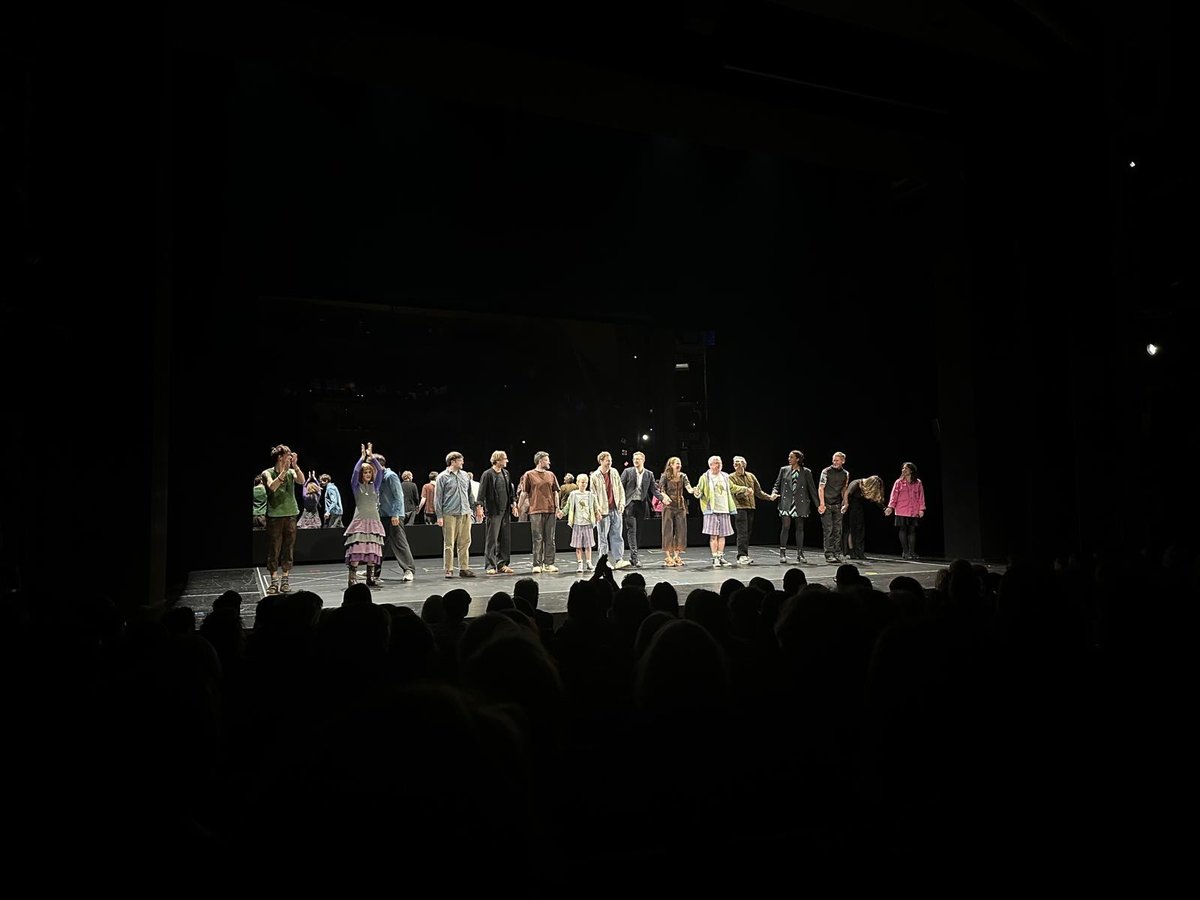 Consulate General of Ireland, Munich (@irlinmunich) on Twitter photo It was a privilege to support the premiere of 'The Education of Rudolf Steiner', <a href="/Dead_Centre/">Dead Centre</a>'s first engagement at <a href="/SchauspielS/">Schauspiel Stuttgart</a>, last Saturday. The show will continue to run in Stuttgart until mid-December.
<a href="/irlembberlin/">Ireland Embassy Berlin</a> <a href="/culture_ireland/">Culture_Ireland</a> <a href="/ZeitgeistIrland/">Zeitgeist Irland 24</a> It was a privilege to support the premiere of 'The Education of Rudolf Steiner', <a href="/Dead_Centre/">Dead Centre</a>'s first engagement at <a href="/SchauspielS/">Schauspiel Stuttgart</a>, last Saturday. The show will continue to run in Stuttgart until mid-December.
<a href="/irlembberlin/">Ireland Embassy Berlin</a> <a href="/culture_ireland/">Culture_Ireland</a> <a href="/ZeitgeistIrland/">Zeitgeist Irland 24</a>