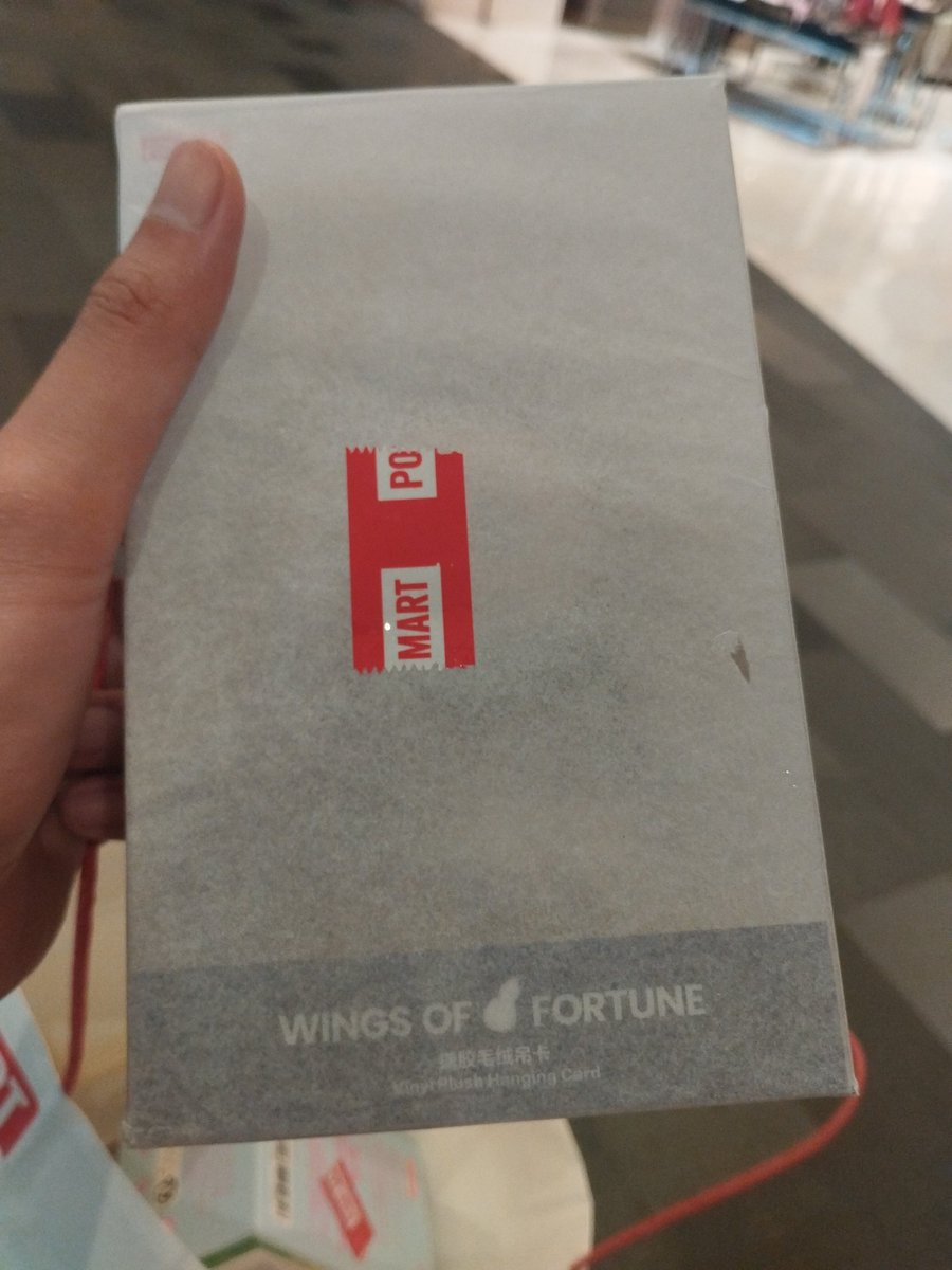 Ada lebih 1 Labubu Pronounce - Wings of fortune nih. 
DM yang minat.. Harga masuk akal :)