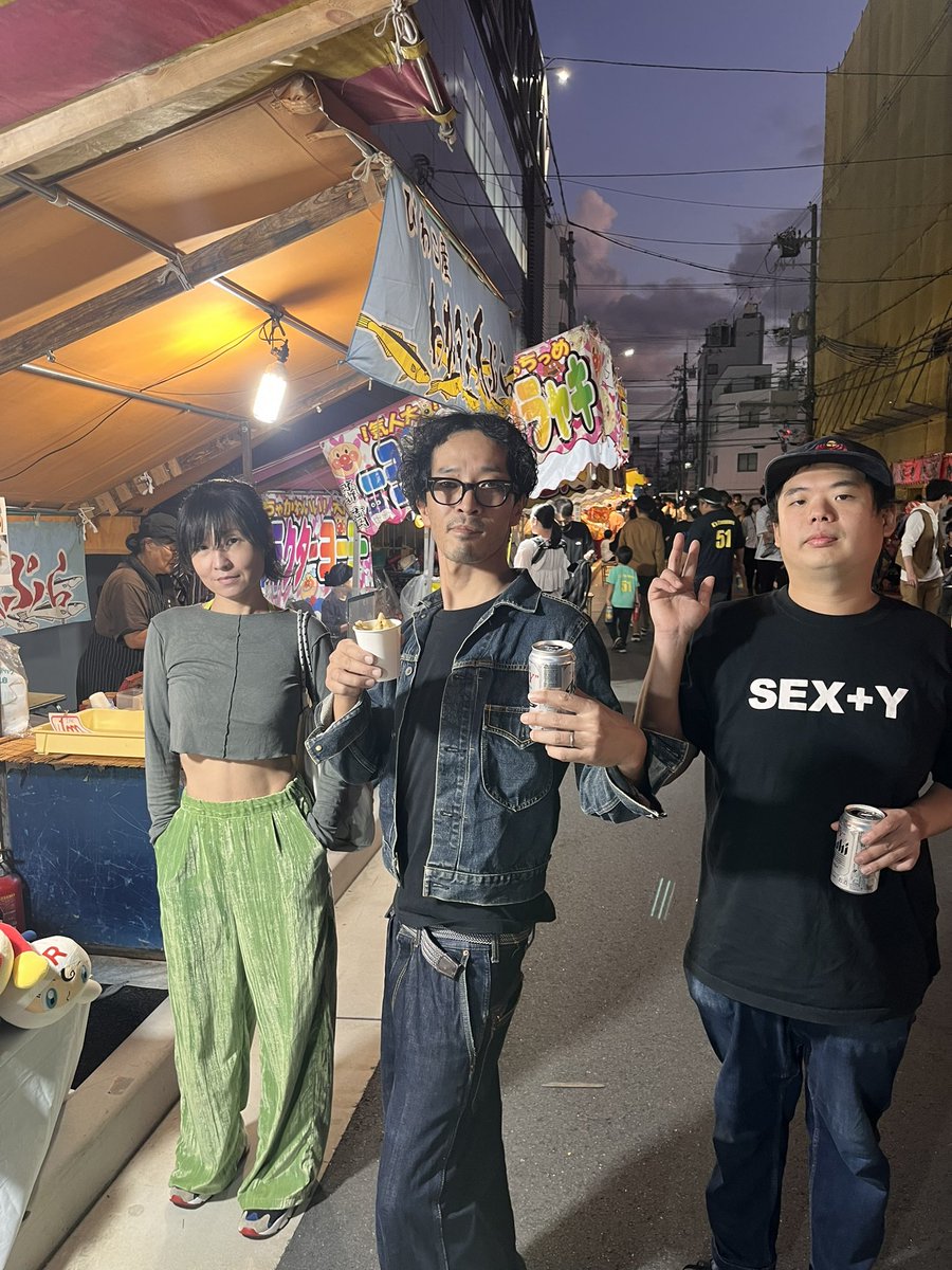 サブマリン一周年おめでとうございます❗️
イベントもとても楽しかったです！
酔っ払ってこの2枚しか写真撮ってなかった！