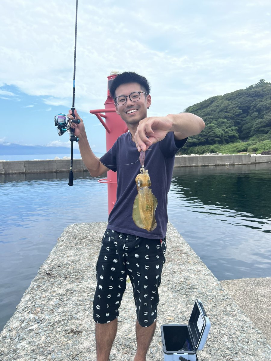 odaffy_0630's tweet photo. 釣りがしたい。
魚が食べたい。
写真はイカ。 https://t.co/MGAXbyX4lk