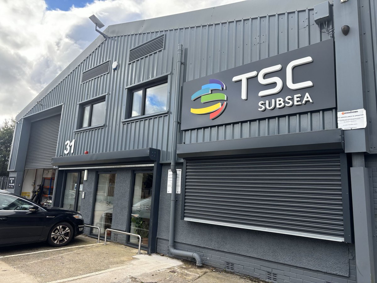 SxSwansea's tweet image. We're loving the fresh new look at TSC Subsea! 🌟

This stunning folded tray with flat-cut lettered fascia is hard to miss from a mile away. 👀

#SignageGoals #TSCSubsea