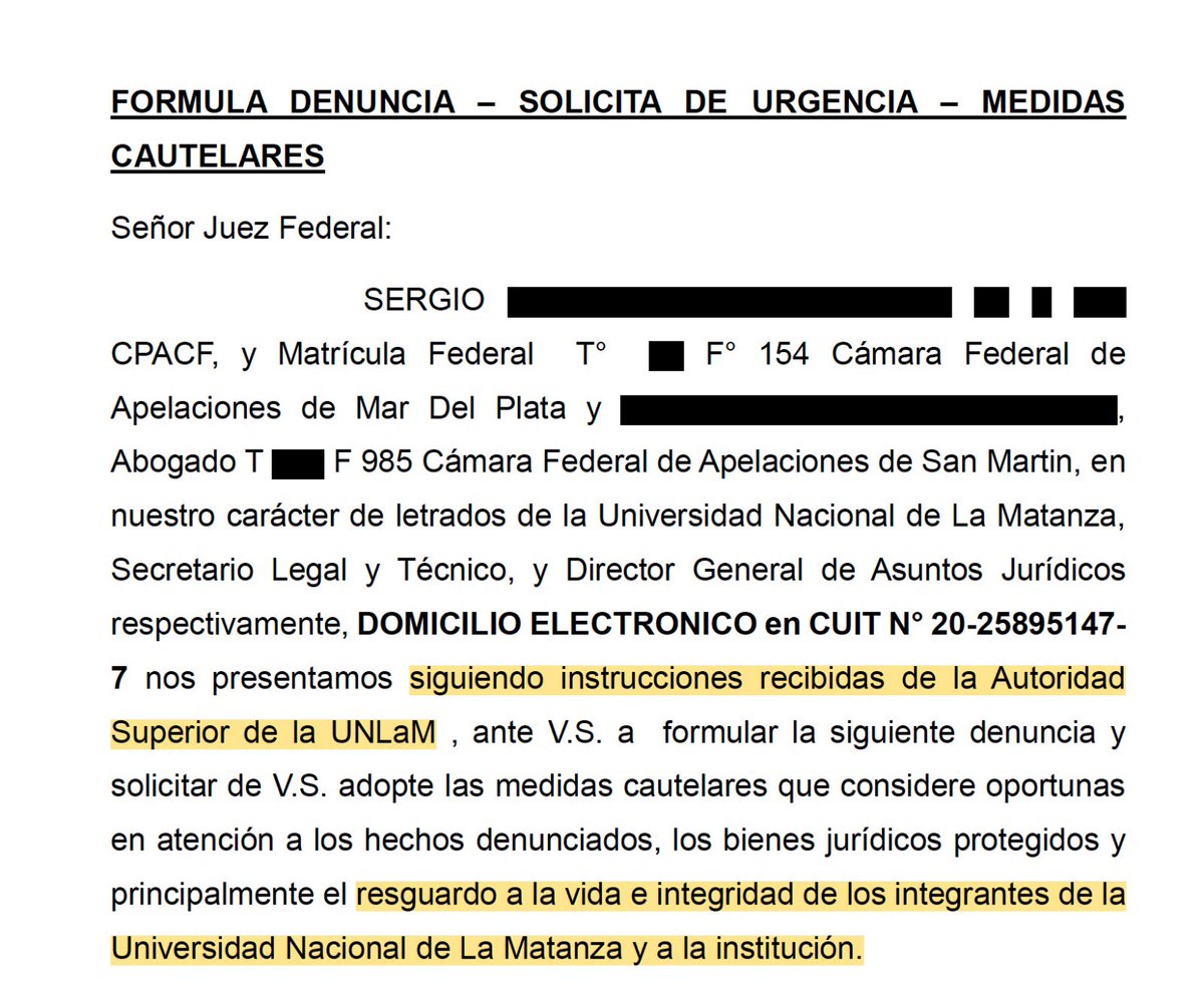 ¡Basta de politizar la educación! Los apoderados denuncian a Espinoza por fomentar la toma de la universidad de La Matanza.
La educación es para aprender no para manipular.