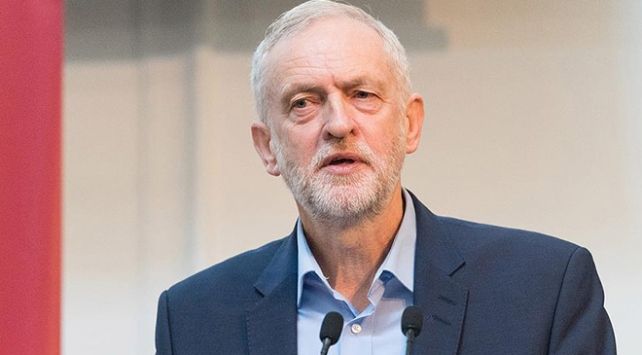 Eski İngiliz İşçi Partisi lideri Corbyn:

İnsanların diri diri yakıldığını görmek, İngiliz hükümetinin “İsrail”e silah tedarik etmesini engellemiyorsa, bunu başka ne engelleyecek ?