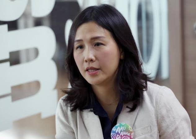 Cara mainnya 08 udah mulai halus, mirip Mulyono pendahulunya.

Veronica adalah cara santun menampar wajah BTP yang pernah meninggalkannya dan melawannya di Pilpres lalu.

Salam sehat selalu Pak Koh Bro BTP 🙏🙏