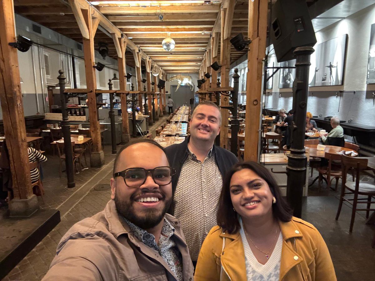 Akos T. Kovacs tweet media