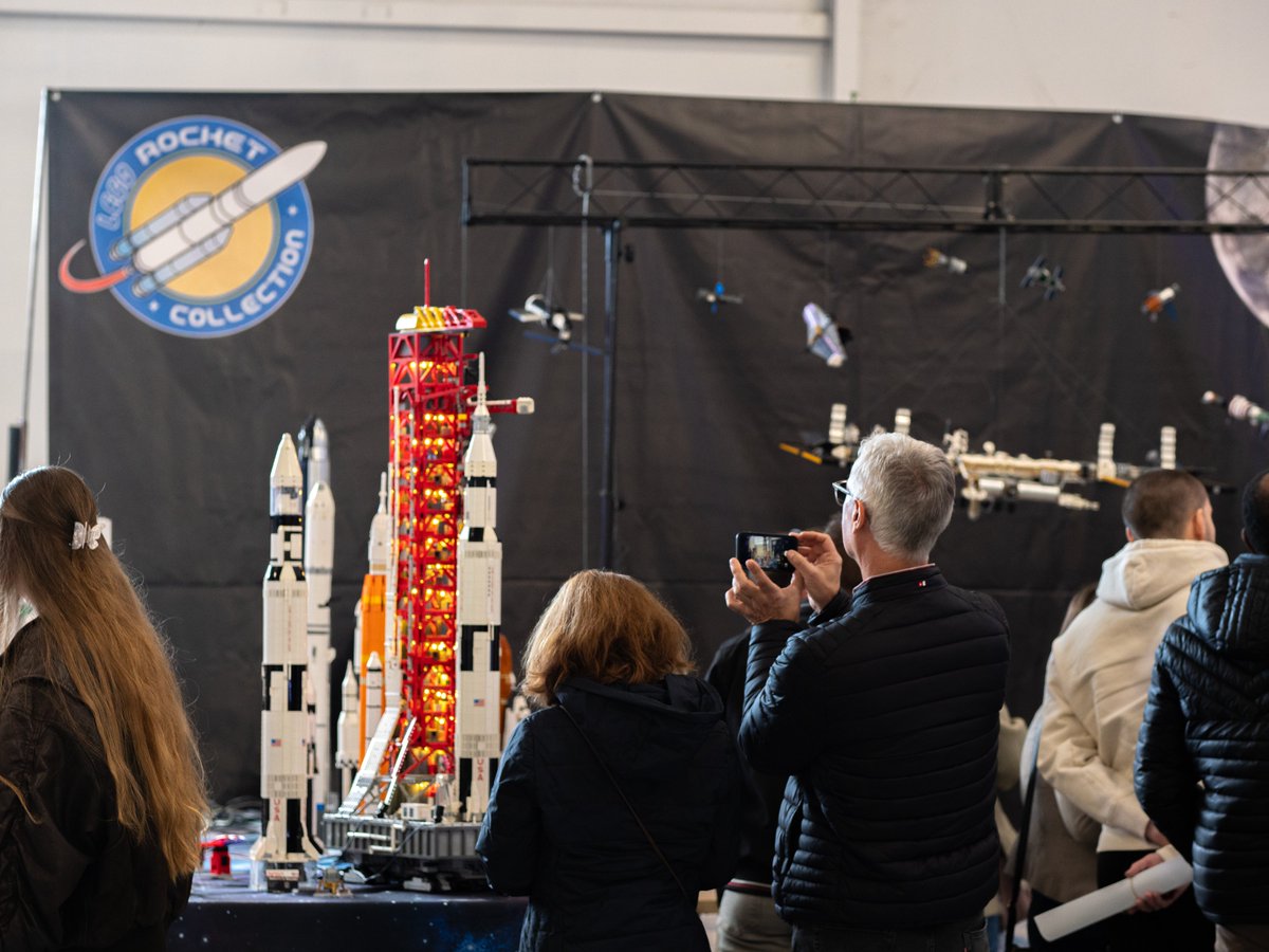 Latitude_eu's tweet photo. [Event entry] A few days ago was #LatitudeOpenDay in our Reims HQ with @_lunion 🏭🎫👐 A great chance to show the #DeepTech team work &amp; insights behind #Zephyr 🚀 ⏩ Partners like #FemmesIngenieures and @RocketLego joined for an inspiring &amp; passionate day of #SpaceTech https://t.co/37Jx3YZVoM