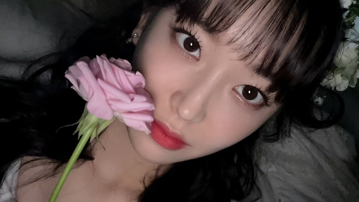 bionicastle's tweet image. 𝑈n par de flores, 𝚙ara unas lindas 𝑔atitas ♡🍰 y es que, más que lista para demostrar que 𝕥raigo todo el #ℭ𝔥ēs𝔥𝕚re𖤍᳝᳜᳝᳜ᰯ𝖋𝕝o͞w ☆ 𝕥engo todito planeado. (≧∇≦)/ 𝐒olo escuchen a esta linda intentando #𝚙𝐥āy復帰ː𖣔𝕥r𝐢c𝚔.

𝐟al𝑙īn' ✿ིུ  ⁞  𝑦u𝕜īo.