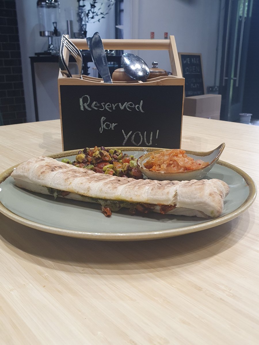 GamersGuideCafe's tweet image. 🚪 We&apos;re taking a little break today, but don&apos;t worry, we&apos;ve reserved something special for you tomorrow! Your favourite table and our new, delicious menu and a board game await you. 🍽️✨
#ClosedToday #OpenTomorrow #BookYourTable #TheGamersGuideCafe #BoardGames #BoardGameCafe