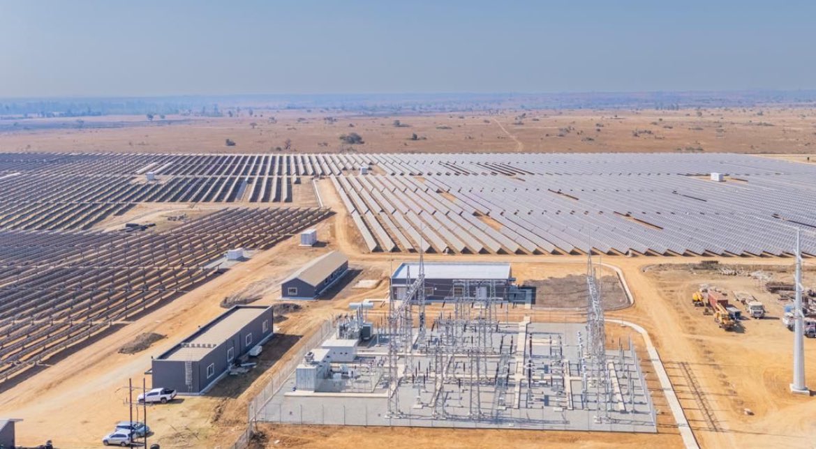 What local capital can do too…

Centragrid’s Nyabira solar plant extension complete and now live. This takes the plant from 2.5MW to 25MW. 
Investors include <a href="/OldMutualZW/">Old Mutual Zimbabwe</a>, NSSA, plus pension funds. 

Cheers bro <a href="/UtedziV/">VictorU</a> and team for delivering! 🇿🇼
