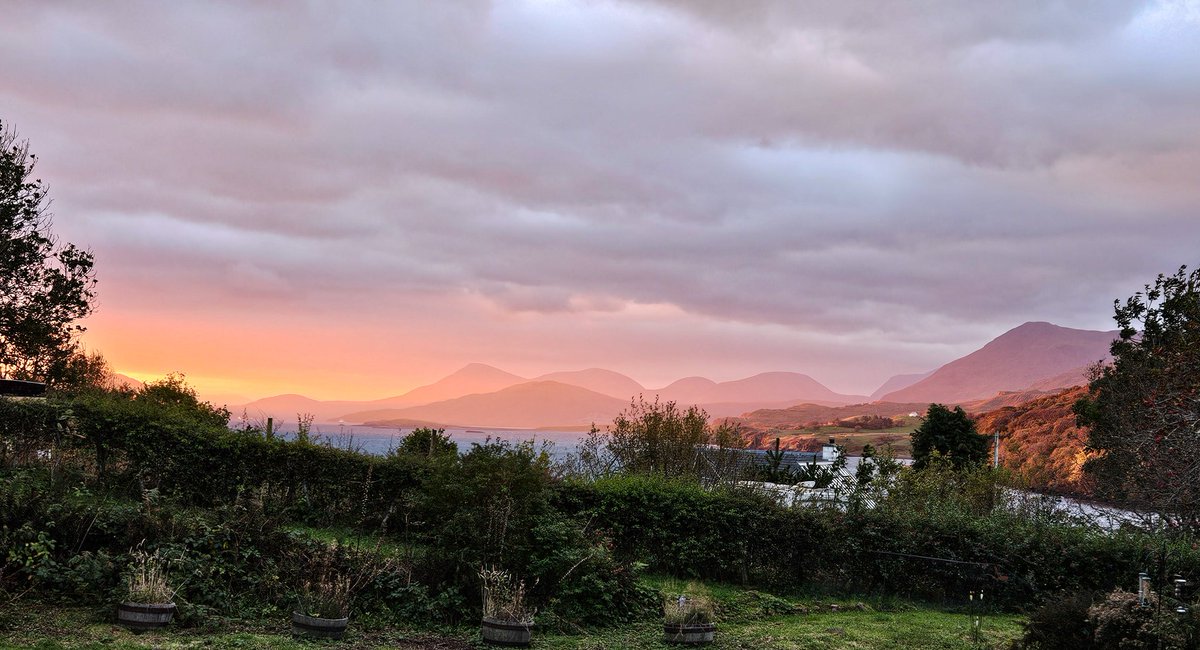 The morning sun found it's way in under the heavy cloud giving us an oil painting sunrise today #Skye #Scotland #sunrise