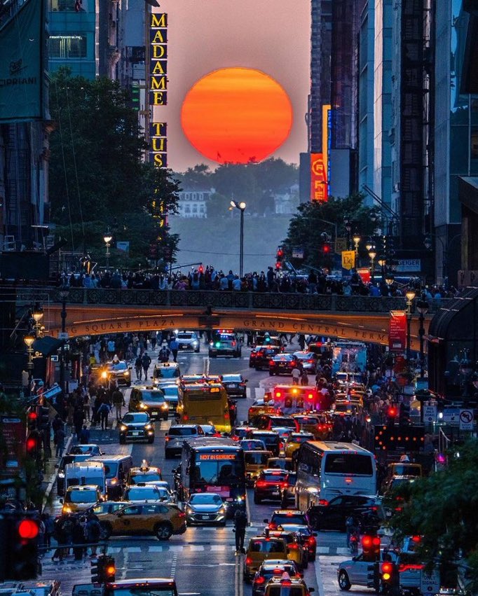 🌞 Manhattanhenge