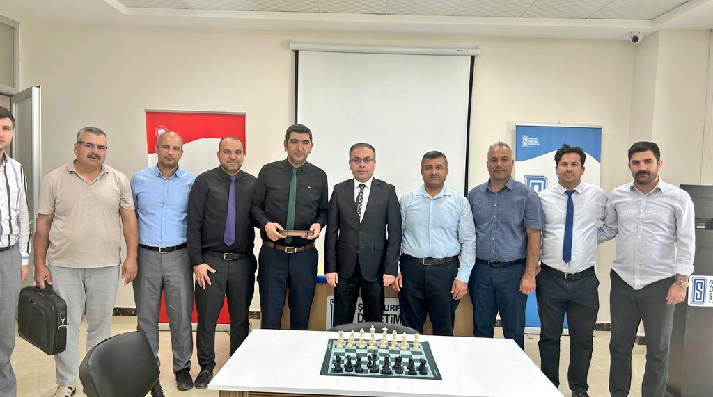 Şanlıurfa Satranç İl Temsilciliği (@satrancurfa) on Twitter photo Türkiye Satranç Federasyonu Şanlıurfa Il Temsilciliği olarak Şanlıurfa Cumhuriyet Başsavcılığı Denetim Serbestlik Müdürlüğü personellerine yönelik satranç turnuvası düzenledik.
<a href="/OA_BAK/">Dr. Osman Aşkın Bak</a> <a href="/TurkishChess/">Türkiye Satranç Federasyonu</a> <a href="/hasansildak/">Hasan ŞILDAK</a> <a href="/Byomeraslan/">Ömer Aslan</a> <a href="/Eren_GSB/">Halil Eren</a>
#urfa #satranç #satrançturnuvası Türkiye Satranç Federasyonu Şanlıurfa Il Temsilciliği olarak Şanlıurfa Cumhuriyet Başsavcılığı Denetim Serbestlik Müdürlüğü personellerine yönelik satranç turnuvası düzenledik.
<a href="/OA_BAK/">Dr. Osman Aşkın Bak</a> <a href="/TurkishChess/">Türkiye Satranç Federasyonu</a> <a href="/hasansildak/">Hasan ŞILDAK</a> <a href="/Byomeraslan/">Ömer Aslan</a> <a href="/Eren_GSB/">Halil Eren</a>
#urfa #satranç #satrançturnuvası