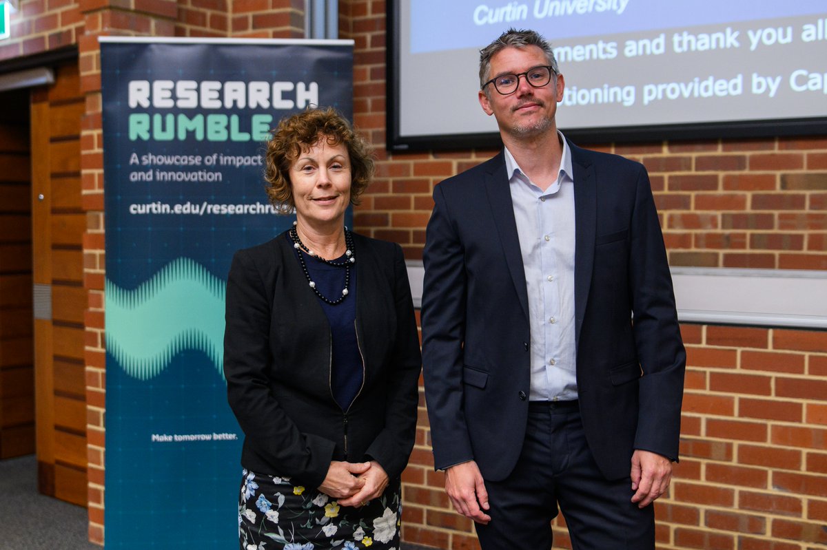 CurtinEandA's tweet photo. Another successful #ResearchRumble in the books! Big thanks to Morten Allentoft for his captivating talk on ancient DNA & human evolution. 🧬🌍
Missed it? Watch: https://t.co/goE1Ka2Le3
Learn more about Rumbles: https://t.co/uYBEsqQRPN
#CurtinMLS #HumanGenome #ScienceTalk https://t.co/CrrmOVaARn