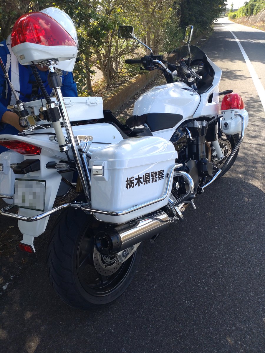 ManacMotors's tweet photo. あああぁぁぁぁぁあぁあぁ・・・🤢

#二宮祥平　#ホワイトベース　#秋の取り締まり https://t.co/p8h32t7BLj