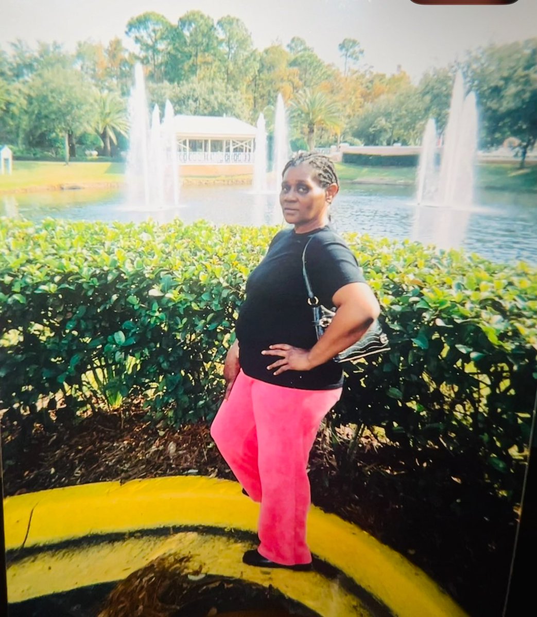 ASTYARR's tweet image. My baby my heart im missing you bad! I cant believe i have to go forever without you my heart is shattered u meant so much to us everyone loved you! My bestie! My sweet lady i wish i could have saved you!🥺its gonna be so hard with out you!