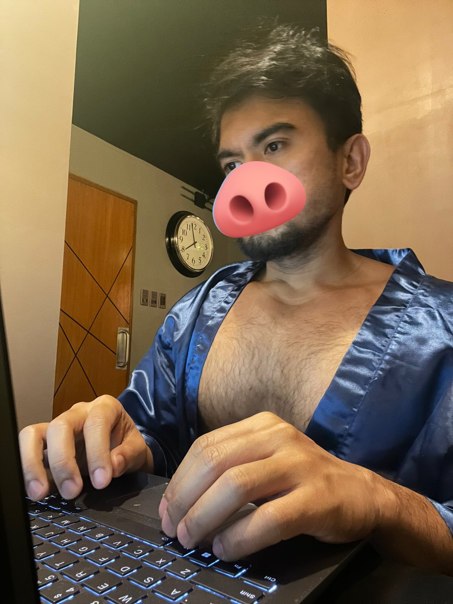gab_121212's tweet photo. Working while waiting for my massage @infinity_spa_ph at #infinityspa #infinityspamakati https://t.co/LDjgXyUqdV