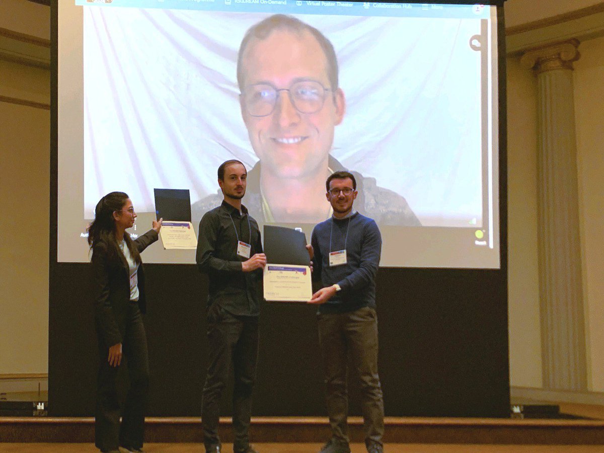 a_lussana's tweet photo. Wonderful time presenting at @UWMadison with @fede_maro. Meeting talented scientists dedicated to driving #compbio towards a positive impact on society was truly inspiring.
Many thanks to @iscb for inviting us as the winning team of the PEGS DREAM Challenge to this great event! https://t.co/jJcyTXrYuh