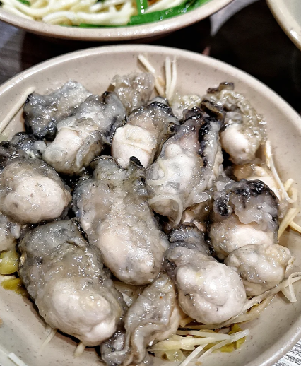 Dahliamjha's tweet photo. Fresh oysters https://t.co/J8ntjH9rOv