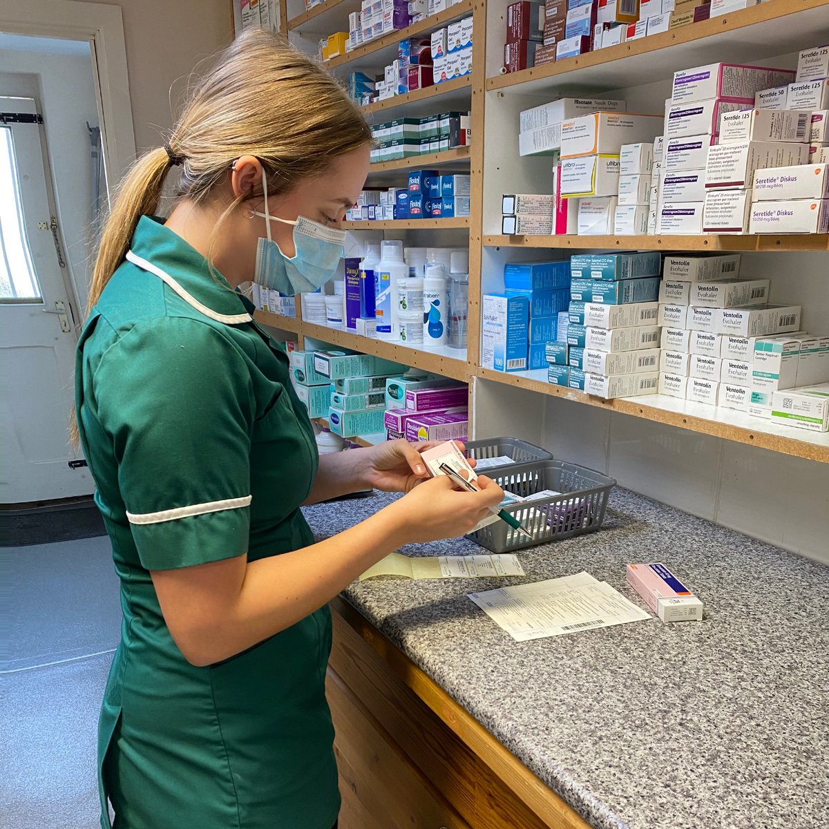 It's #PharmacyTechnicianDay 💙 

Thank you for all the amazing work you do every day!

Learn more about this brilliant career 🔽 
joinourdorset.nhs.uk/pharmacy/

#NHSCareers #RxTechDay #PharmacyCareers