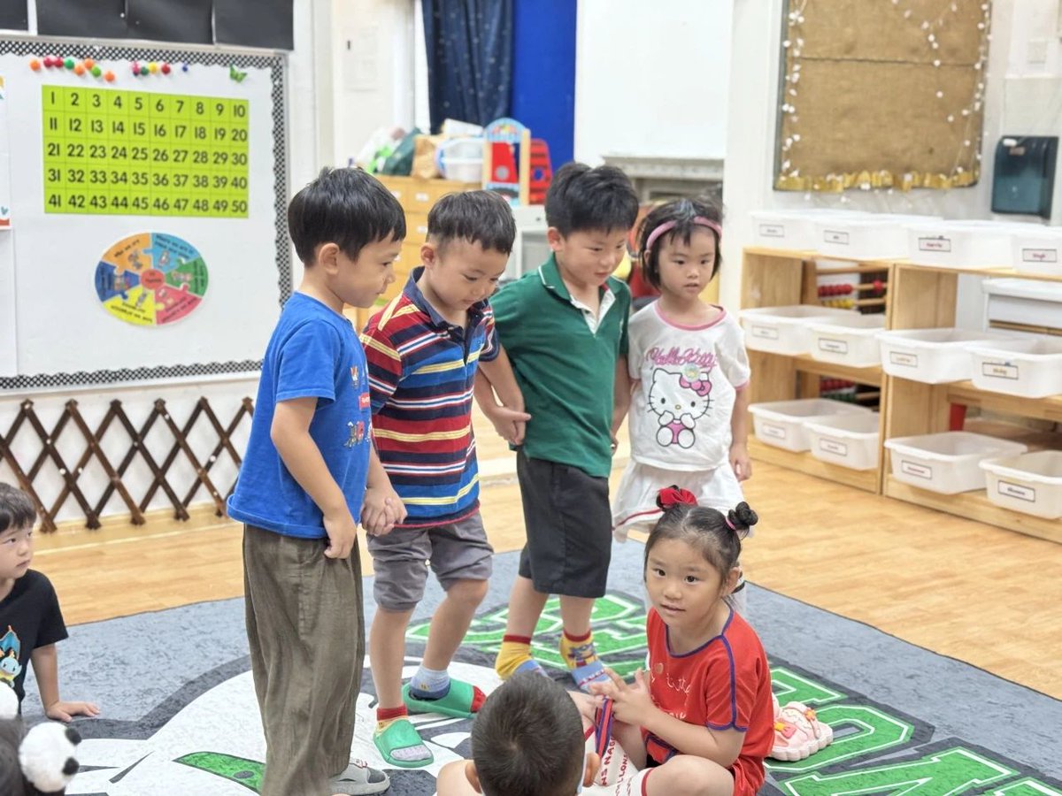 utahloy's tweet image. Playing and exploring Math concepts (Oct 2024)
utahloy.cn/gz/news/playin…
K2 Red children are embracing the joy of learning through play! By riding a special train, they engaged in recognizing numbers, counting, sequencing, and developing...
#uisg #mathconcepts #earlyyears #k2red