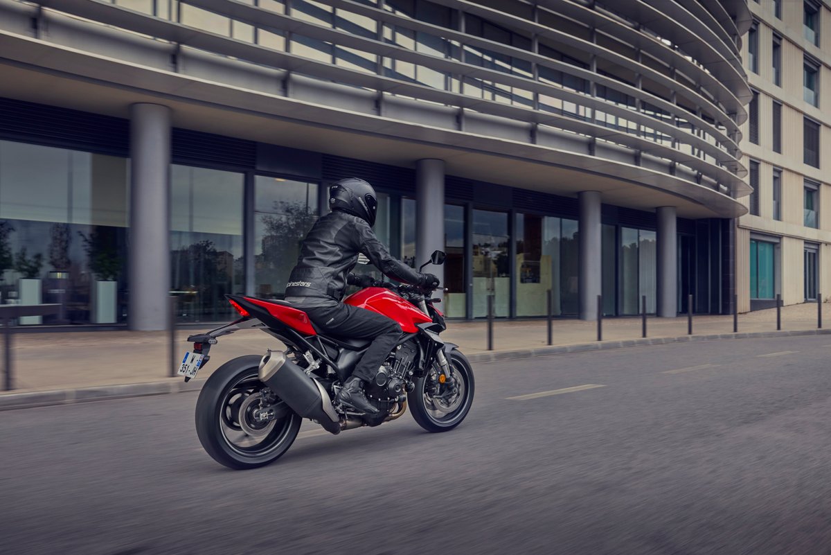 Motor Cycle News tweet media