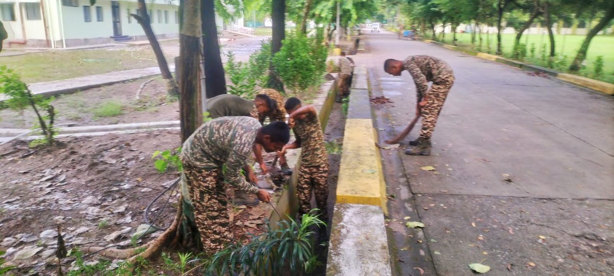 BEFORE CLEANLINESS ROAD SIDE NALAS 15-10-2024