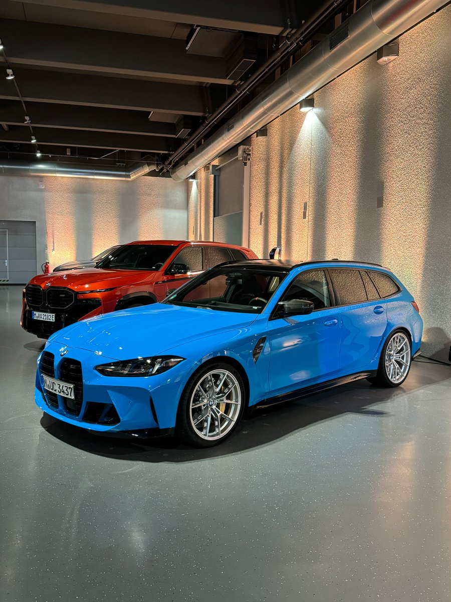 PHMattB's tweet image. that&apos;s how you do an M3 Touring