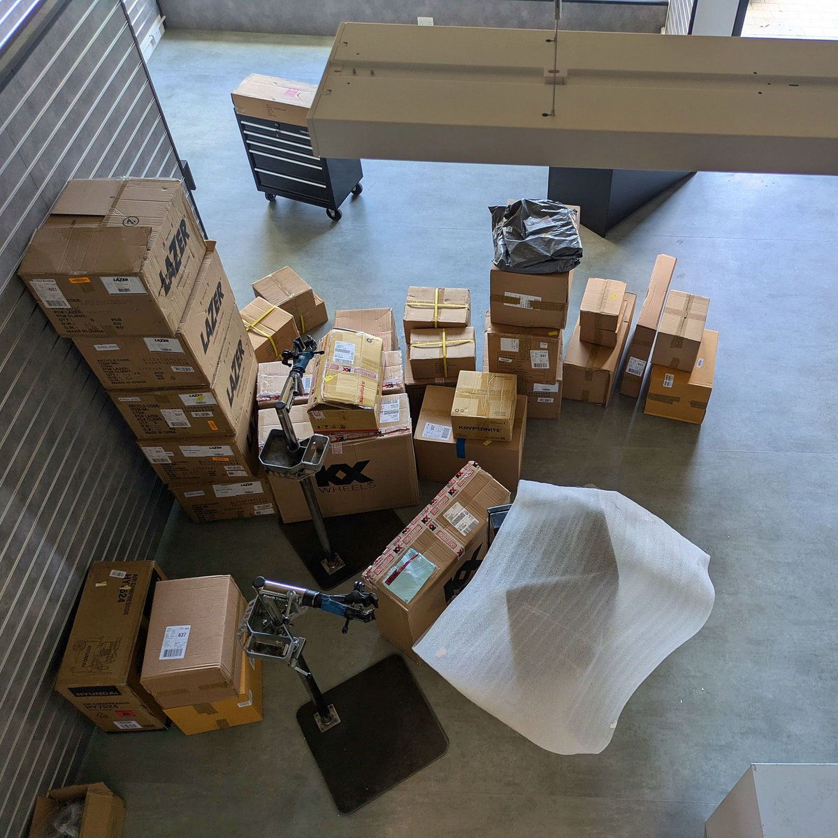 🚴‍♂️ The countdown is ON! Our new Eddington shop opens this Saturday, 19th October! 🎉

New bike? Repair? Or just want to be one of the first 75 to grab a FREE gift? 🎁 We can't wait to meet you!

Tag a friend who needs a bike, repair, or free gift! 👀

📍<a href="/Eddington_Camb/">Eddington Cambridge</a>