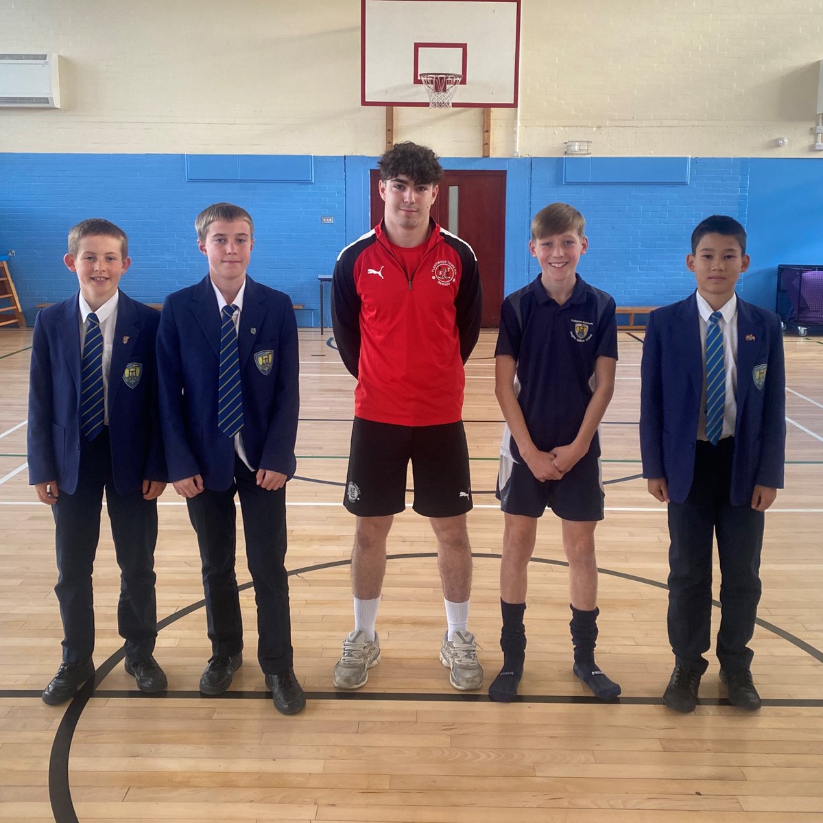 Academy staff Mason Seddon and Mike Hall took Alessio Ruocco to visit Hodgson Academy 🎒

Ruocco discussed how he balances being an academy footballer with full-time education ⚽️

Read the full story 👉 shorturl.at/dPZuc

#OnwardTogether