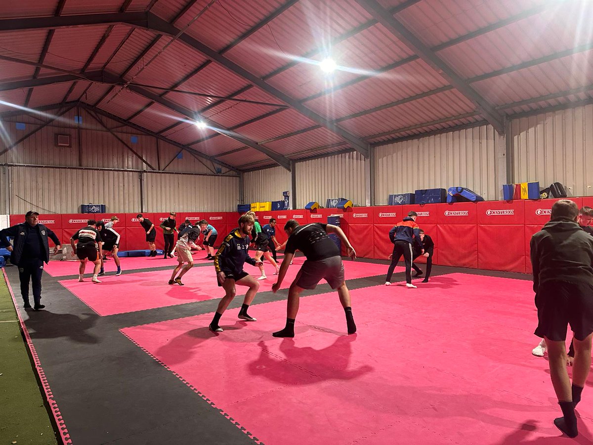 FevFoundation's tweet image. FEV FUTURES | 🏉
The lads from our Fev Futures session last night did some great work! It&apos;s fantastic to see them all putting in the effort. 👏

You can find out more &amp;amp; book online here: featherstoneroversfoundation.org/fev-futures-in…

#RugbyLeague #RugbyLeagueDevelopment #RLDevelopment