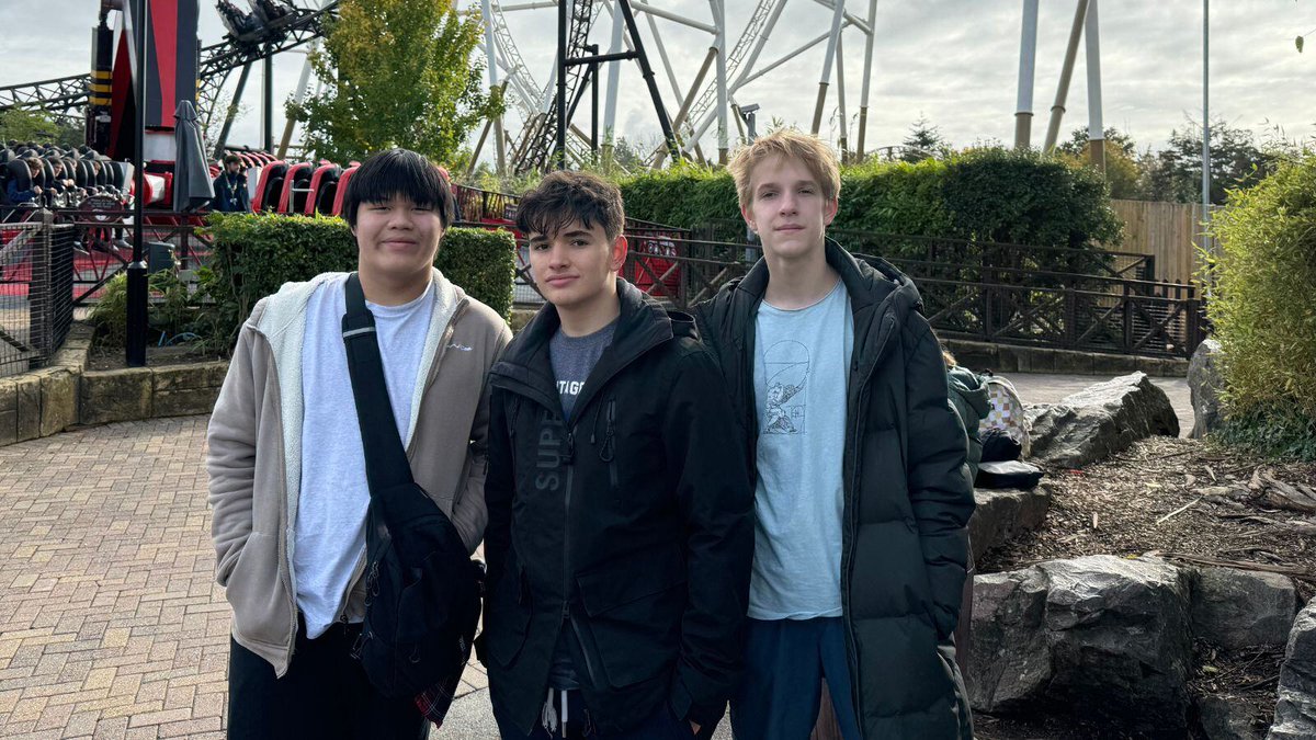 tasisengland's tweet image. 🎢Physics Trip to @THORPEPARK! 🎢
Q: What did our AP and IB Physics learn from facing a beyond vertical drop of 100 degrees on a rollercoaster?
A: Physics!
#TASISEngland #InternationalSchool