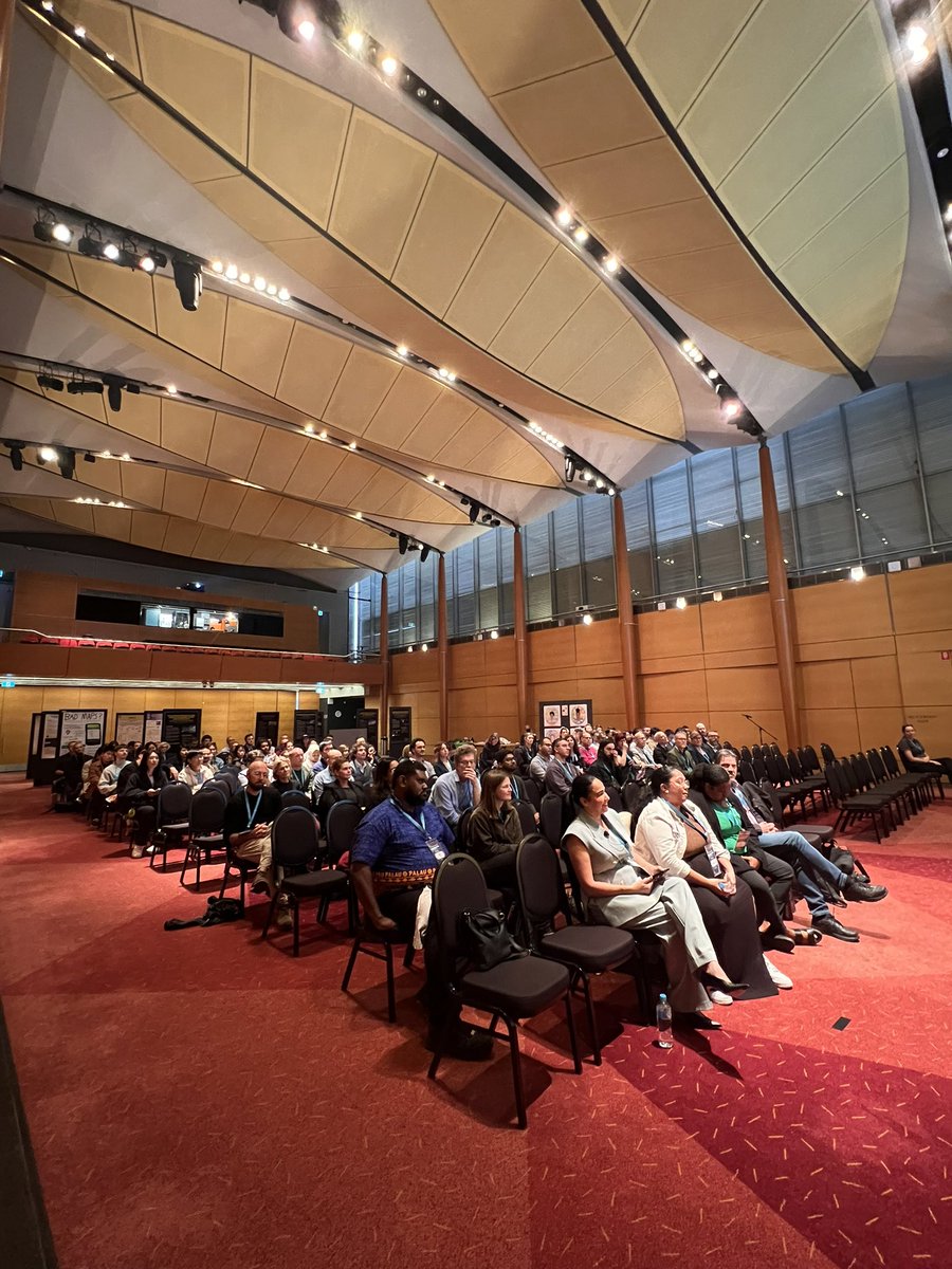 Welcoming @AdmsCentre annual symposium <a href="/UNSW/">UNSW</a> starting with an indigenous panel on connectivity and mobility in First Nation communities. Check out the program here adms-symposium.com