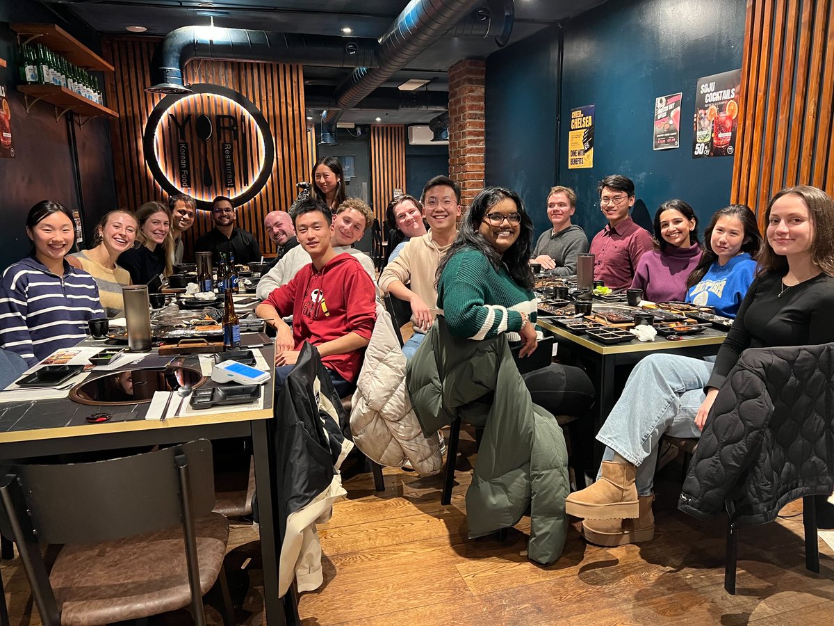 SophieMorse20's tweet photo. First Morse Lab social of the new academic year! #MorseLab #FocusedUltrasound @ImperialBioeng @imperialcollege https://t.co/R8Zr0seeLC