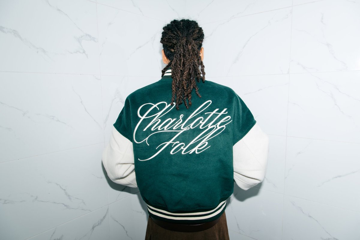 🂾 #BINICHELLA tweet media