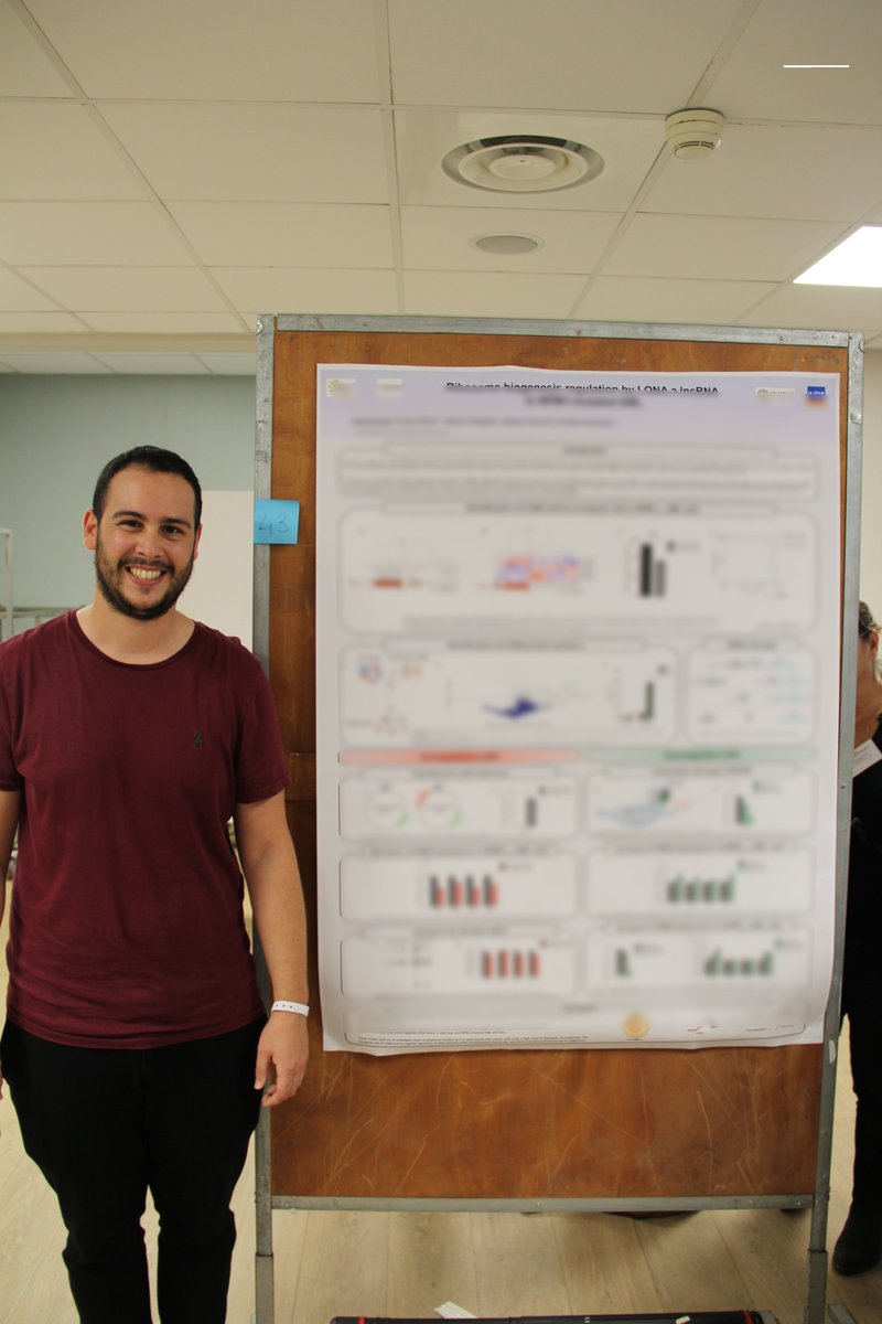 CRCT-Oncopole (@crctoncopole) on Twitter photo Poster presentation of Ahmed Zamani from <a href="/RnbloodC/">RnBlood_CRCT</a> team's <a href="/crctoncopole/">CRCT-Oncopole</a> at 2024 <a href="/CHO_HEMATO/">Club CHO</a> annual meeting.
➡️cho-hemato.fr/_files/ugd/c54 Poster presentation of Ahmed Zamani from <a href="/RnbloodC/">RnBlood_CRCT</a> team's <a href="/crctoncopole/">CRCT-Oncopole</a> at 2024 <a href="/CHO_HEMATO/">Club CHO</a> annual meeting.
➡️cho-hemato.fr/_files/ugd/c54