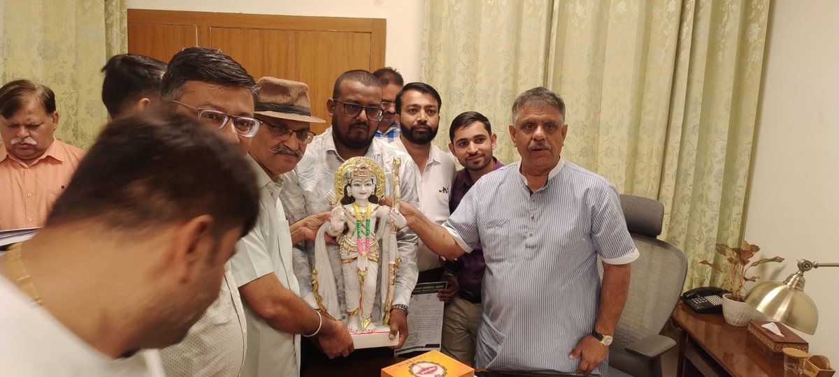 Vishwjeet mitra(विश्वजीत मित्रा) tweet media
