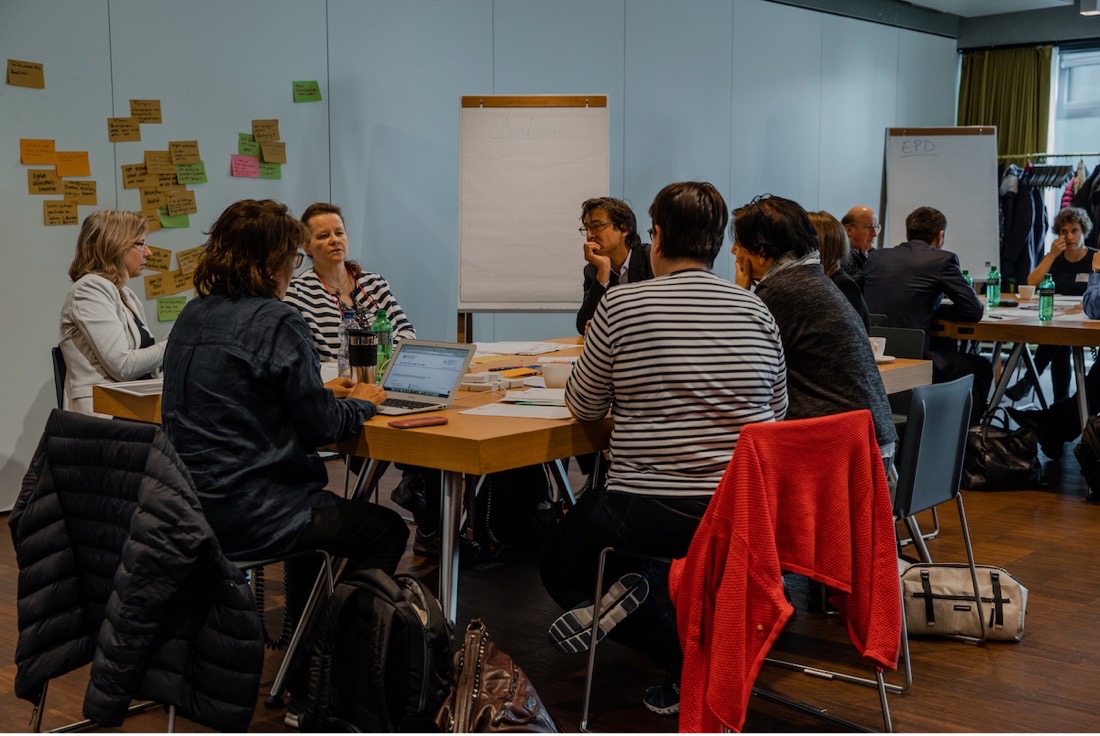 Bist du bereit für die Patient:innen-Vertretung? Erfahre es am Swiss Patient Forum 2024 am 16. November im  in Bern. Fokus: #Workshops und #Podiumsdiskussionen zur Einbindung von Patient:innen
in Entscheidungsprozesse im Gesundheitswesen. Jetzt anmelden: eupati.ch.