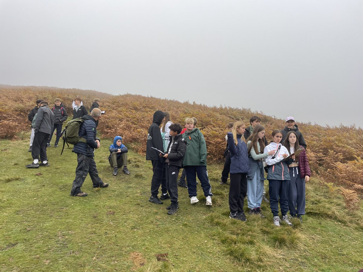 Canoeing &amp; orienteering for groups 1 &amp; 2 today 🛶🧭 <a href="/bedesnews/">Bede's Senior School</a> #BedesOP2024