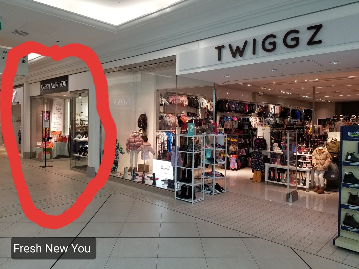 FreshNewYouBody's tweet photo. We sometimes get a call asking 
   "where are you in the mall?"

We're easy to find - near the escalator and elevator, next to Twiggz. https://t.co/5AwVNgTcrY
