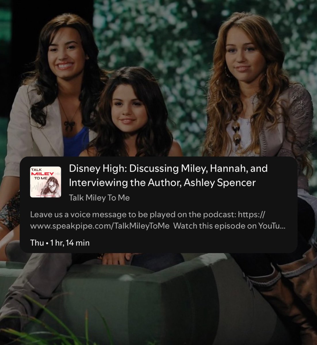 TalkMileyToMe's tweet photo. ποΈMake sure to check out our latest episode talking about recent MC news (per usual), the book #DISNEYHIGH, and we chat with the author of the book, Ashley Spencer to go over all the tea π«
Watch the video version on YouTube or listen wherever you get your podcasts π₯³ https://t.co/jtQmPUXf5u