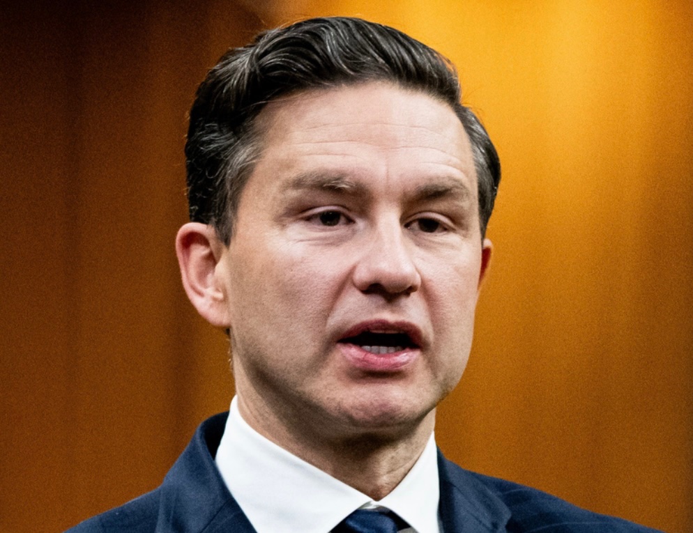 merry123459's tweet image. Pierre Poilievre is simply just awful. The worst kind of treasonous politician you’d want running for office in Canada. He’s involved with Russia, India and USA Republicans. China too probably. He votes against everything that’s good for the citizens of his own country. Resign.