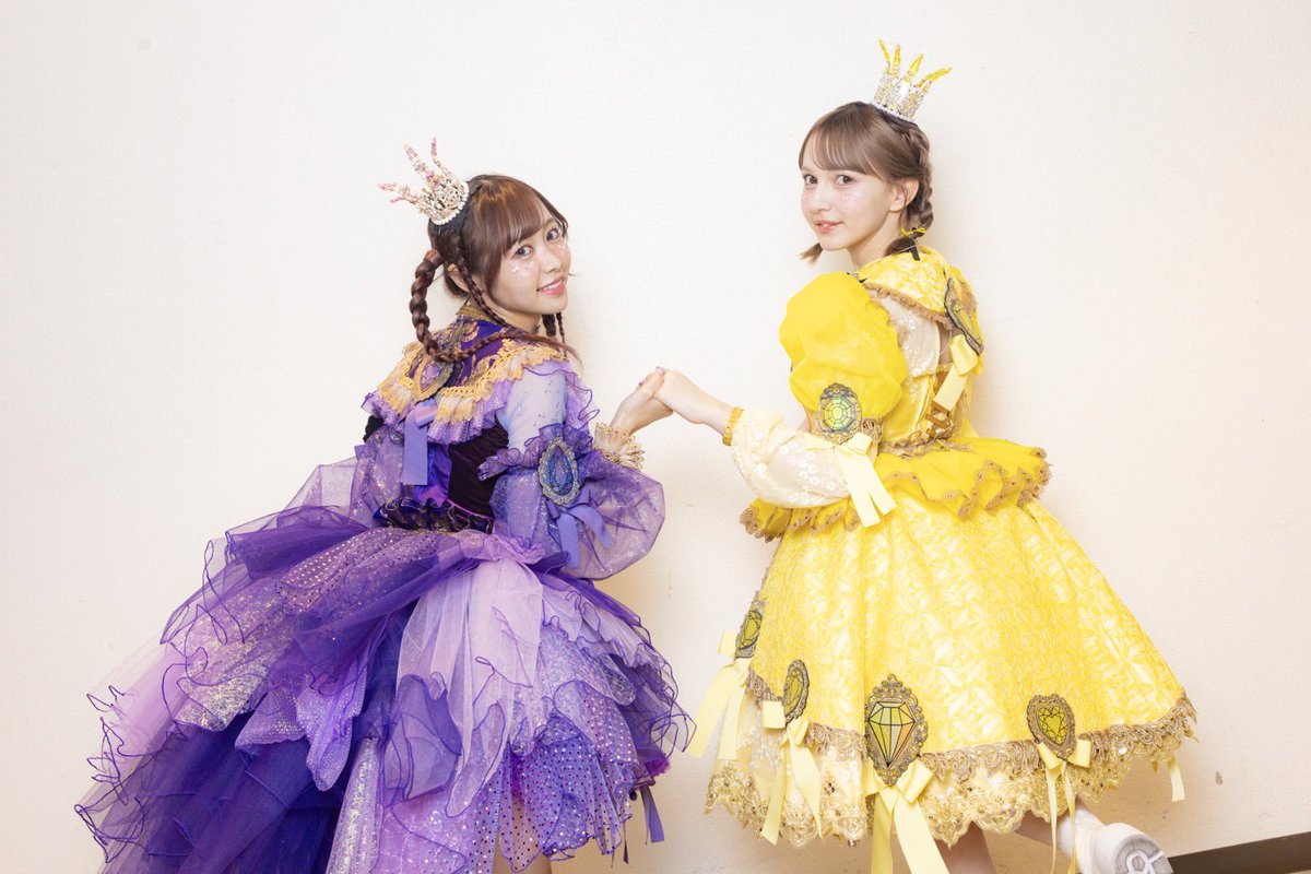 luna_fz0703's tweet photo. bye-bye💜💛

#すとーりーおぶふるっぱー https://t.co/m4sw25fRnL