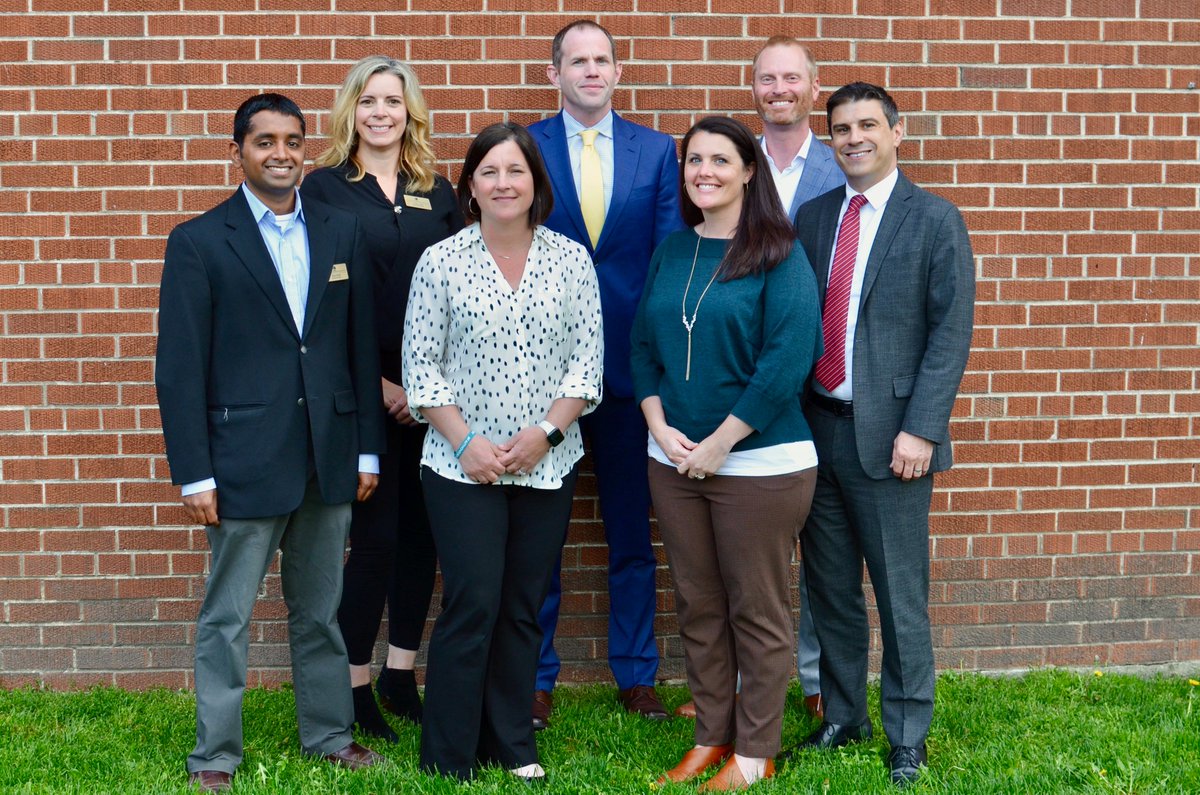 DGDistrict58's tweet photo. Reminder: The District 58 Board of Education will hold a Regular Business Meeting on Wednesday, Oct. 16 at 7 p.m. at O’Neill Middle School. View the Board Preview to learn more at https://t.co/h22eF8qkmL. #dg58pride #dg58learns https://t.co/UiPEg03DSZ
