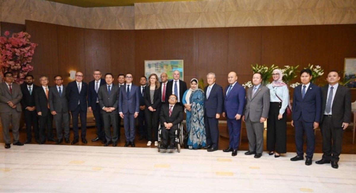 SaminaNazRupa's tweet photo. Asian Ambassadors Group in Egypt meets Minister for Trade &amp; Foreign Investment in Cairo. Thanks to New Zealand Ambassador Amy Larsen for the gathering 
https://t.co/pbRiaqvDUz https://t.co/4NsPdyIH3U