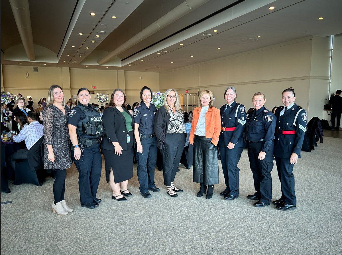 Windsor Police (@windsorpolice) on Twitter photo Last week, some of our members had the privilege of attending the 2024 International Day of the Girl Breakfast.
It was inspiring to see so many partners and supporters come together to celebrate and uplift young women in our community.
Thank you <a href="/WeBuildADream/">Build A Dream</a> for hosting Last week, some of our members had the privilege of attending the 2024 International Day of the Girl Breakfast.
It was inspiring to see so many partners and supporters come together to celebrate and uplift young women in our community.
Thank you <a href="/WeBuildADream/">Build A Dream</a> for hosting