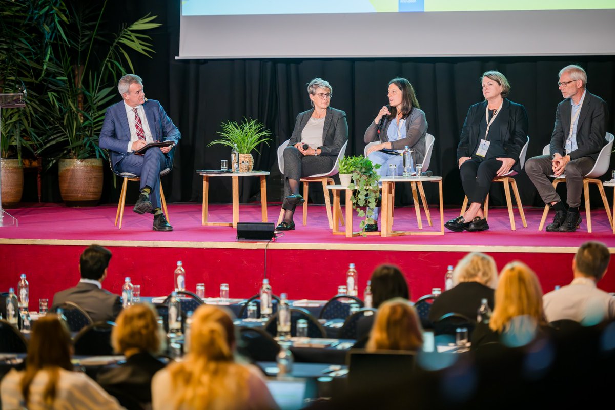 The <a href="/EU_Commission/">European Commission</a> invited <a href="/B_Gomes_/">Barbara Gomes</a> to present our project at the 'Innovative Palliative Care for People with Cancer' conference. EOLinPLACE results, showing a growing trend of home deaths, support key recommendations to invest in community-based #palliativecare

<a href="/ERC_Research/">European Research Council (ERC)</a>