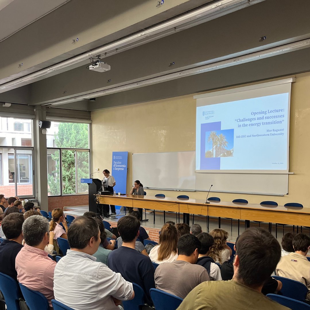 ubeconomics's tweet photo. Mar Reguant (IAE-@CSIC &amp; @NorthwesternU) was in charge of kicking off the academic year 2024-2025 of the @ubmipe programme, and the master and doctorate programmes in Economics of the @ubeconomics, with the conference "Challenges and successes in the energy transition". https://t.co/r86QdEkRVh