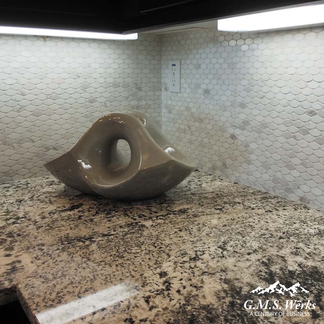 GmsWerksOmaha's tweet image. Looking to upgrade your kitchen backsplash? Our team has you covered!

Reach out with all of your kitchen backsplash needs!

bit.ly/32jY5wa

#KitchenBacksplash #TileTuesday #KitchenTile